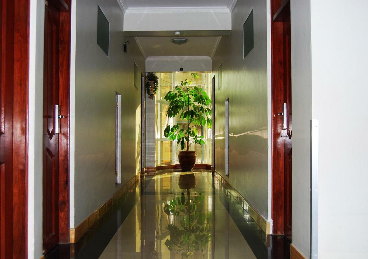 Mc-Elly'S Hotel Arusza Zewnętrze zdjęcie